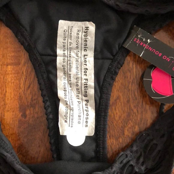 Swim wear - Picture 4 of 7